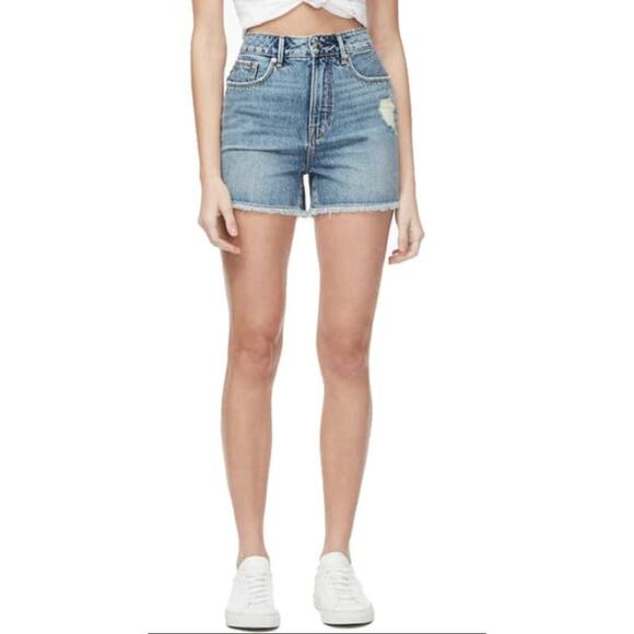 Good American Bombshell Shorts Distressed Cutoff Denim Stretch Blue276 Size 16 - Picture 1 of 12